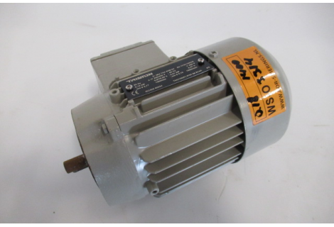 .0,18 KW  1350 RPM  As 11 mm. Unused.